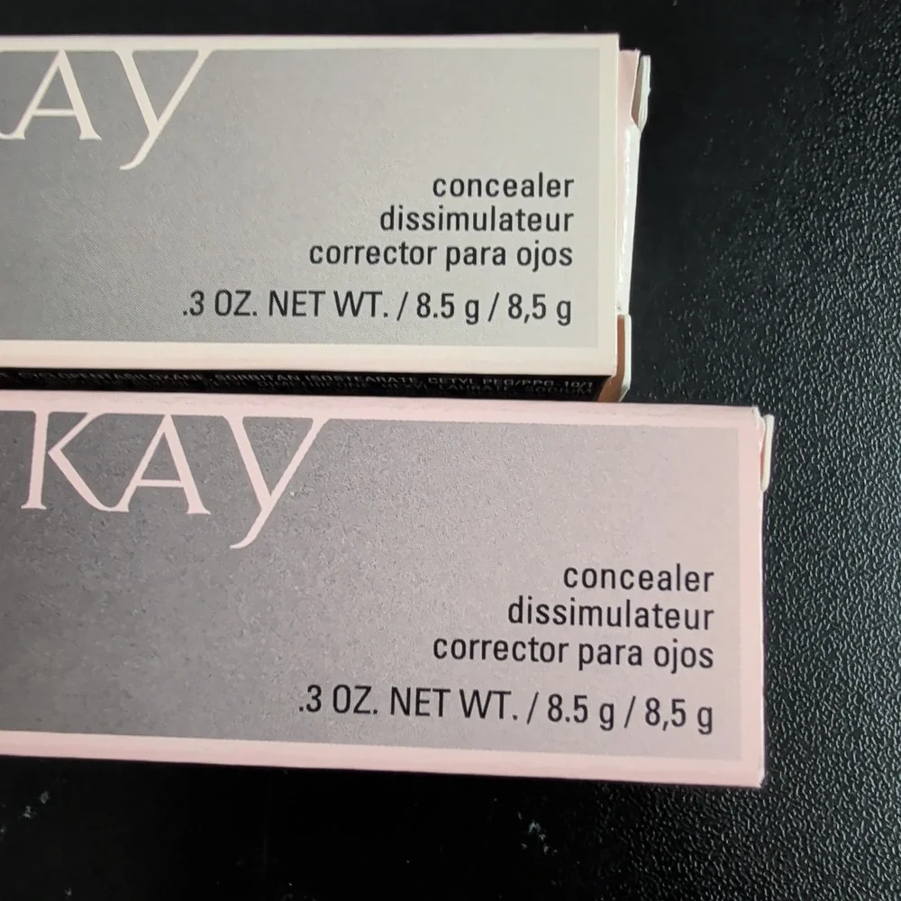 Lot of 2 Mary Kay Concealer 023468 Ivory 2 Ivoire 2 Full Size 0.3 oz 8.5g New